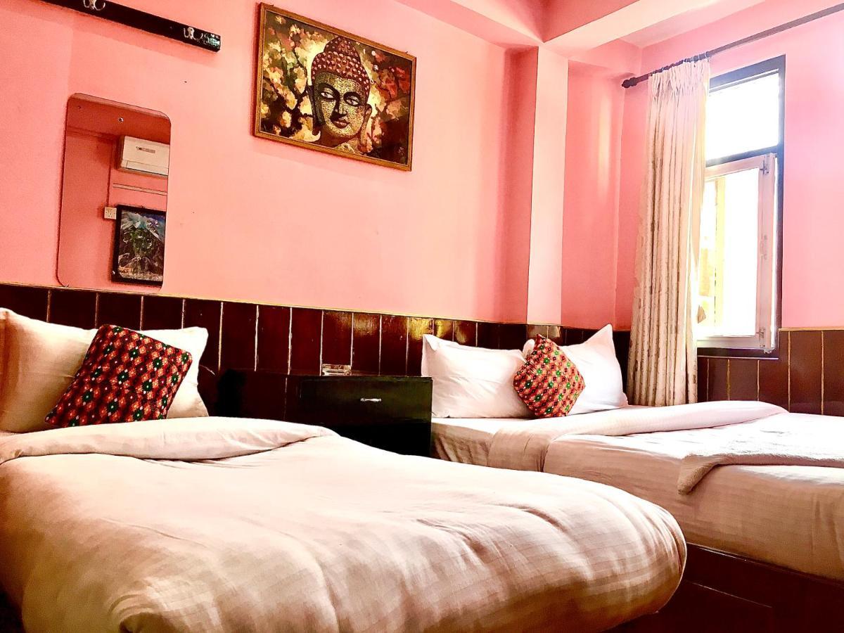 Hotel Plumeria Inn Kathmandu Ngoại thất bức ảnh